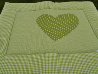 boxkleed groen wit hart handgemaakt katoenen stof speelkleed