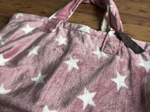 Handgemaakte fleece tas, roze met sterren, teddy, shopper, oversized draagtas, mombag, XL-tas, handtas, tassen, Gemaakt Bij Ons (2)